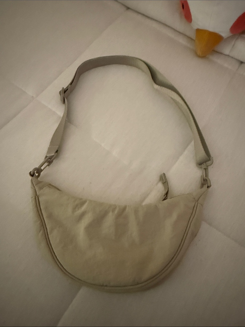 Uniqlo Crescent Shoulder Bag in Light Beige